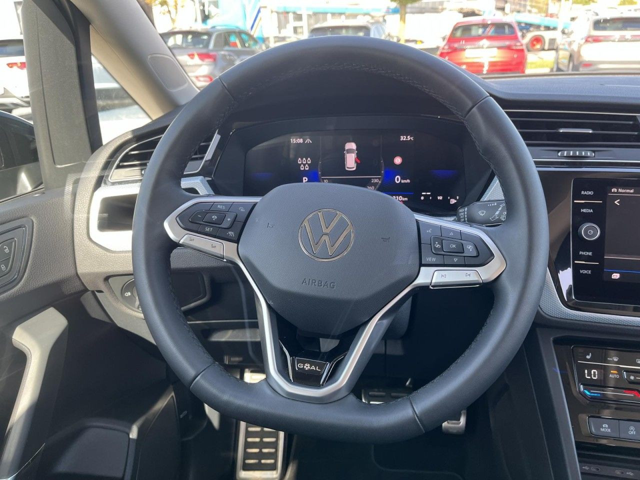 Touran 2.0 TDI GOAL DSG (IQLight+NAVI+APP+ACC+AHK)