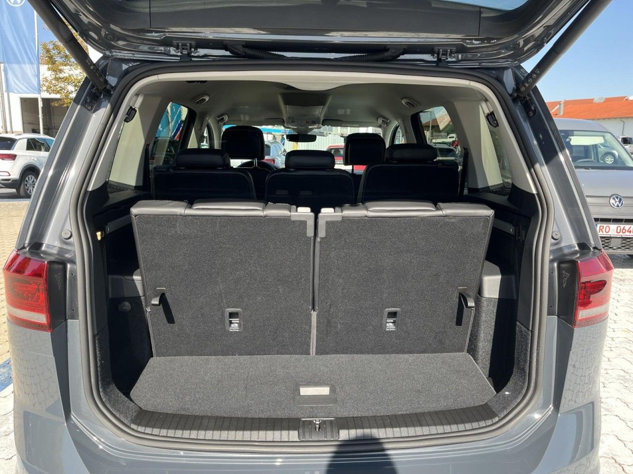 Touran 2.0 TDI GOAL DSG (IQLight+NAVI+APP+ACC+AHK)