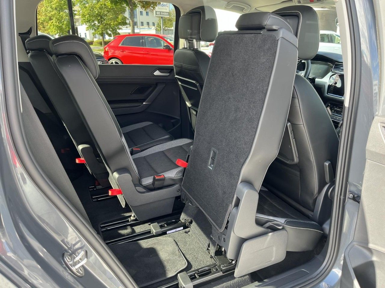 Touran 2.0 TDI GOAL DSG (IQLight+NAVI+APP+AHK+ACC)