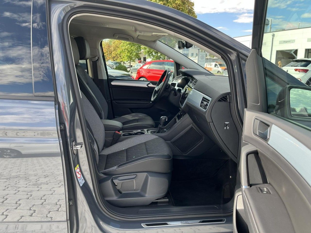 Touran 2.0 TDI GOAL DSG (IQLight+NAVI+APP+AHK+ACC)