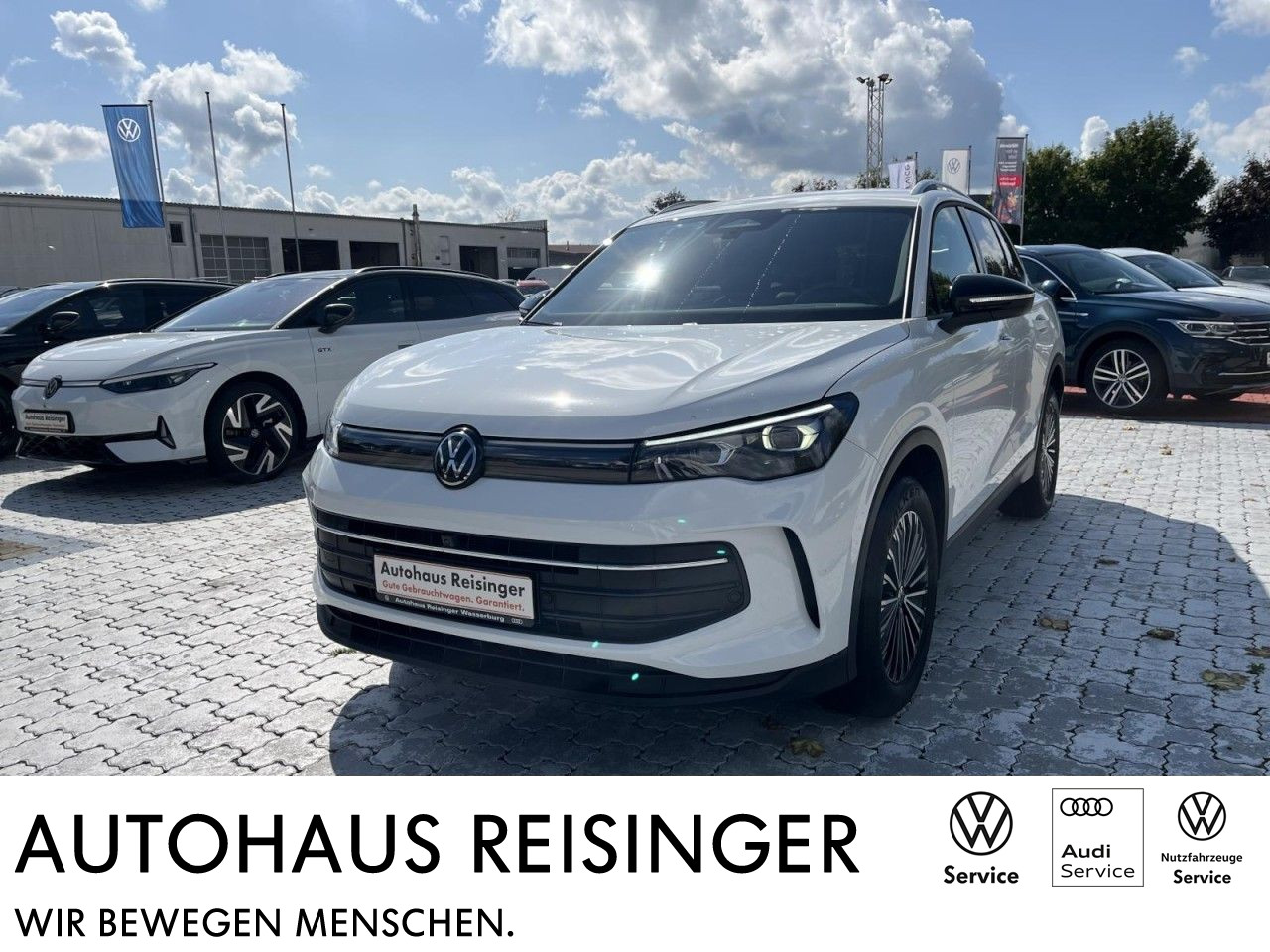 Tiguan 2.0 TDI GOAL DSG (AreaView+HeadUP+AHK+IQLight)