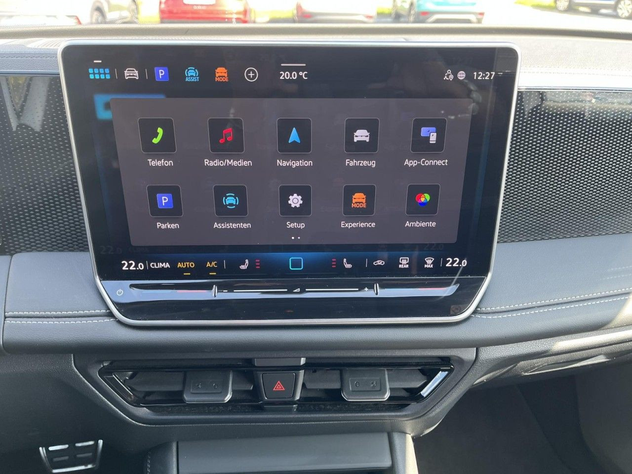 Tiguan 2.0 TDI GOAL DSG (AreaView+HeadUP+AHK+IQLight)