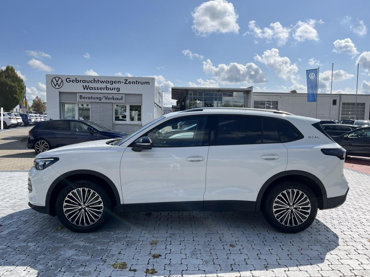 Tiguan 2.0 TDI GOAL DSG (AreaView+HeadUP+AHK+IQLight)