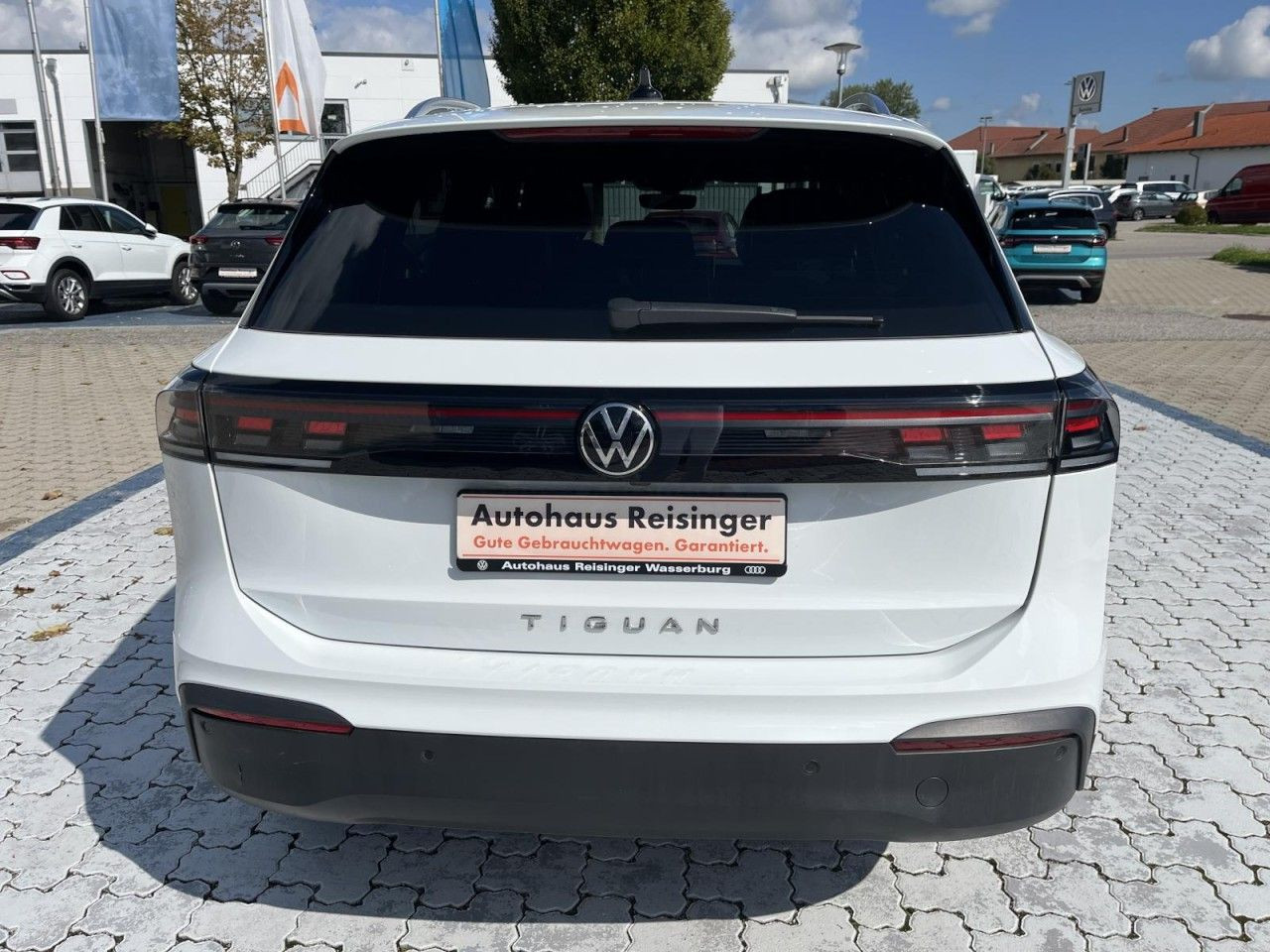 Tiguan 2.0 TDI GOAL DSG (AreaView+HeadUP+AHK+IQLight)