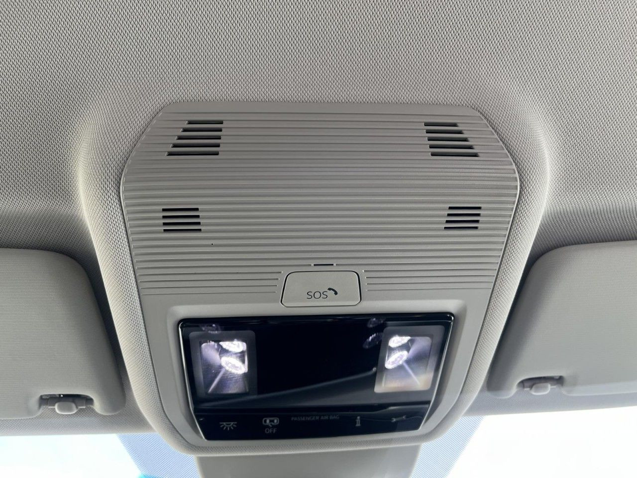 Golf VIII 1.5 TSI Move (LEDPlus+NAVI+RearVieW+APP)