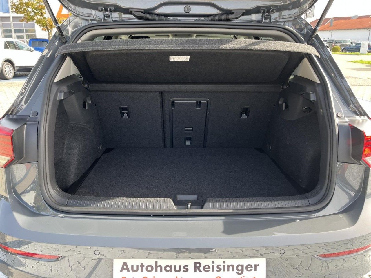Golf VIII 1.5 TSI Move (LEDPlus+NAVI+RearVieW+APP)