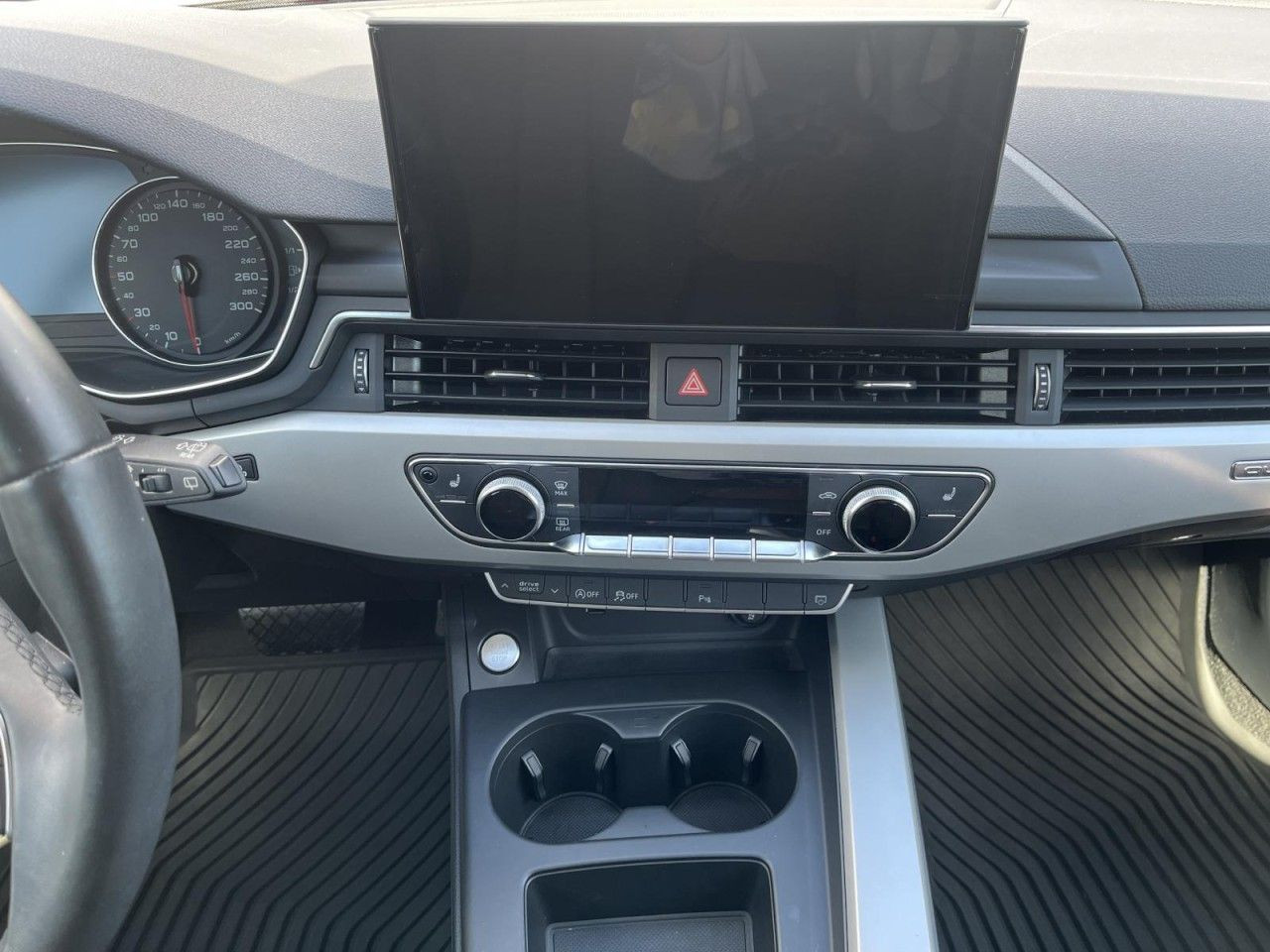 A4 Avant 40 TDI quattro S tronic (Navi, LED, AHK)