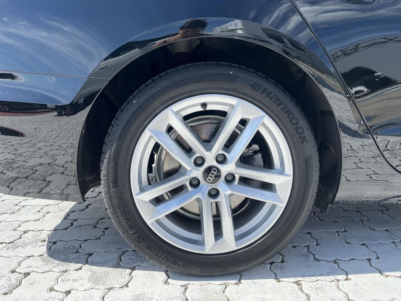A4 Avant 40 TDI quattro S tronic (Navi, LED, AHK)