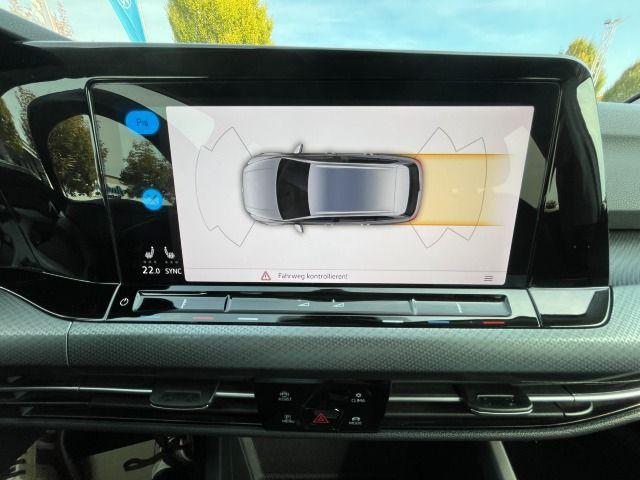 Golf VIII Variant 1.5 e TSI Active DSG (AHK+Standh.+Navi+LED)