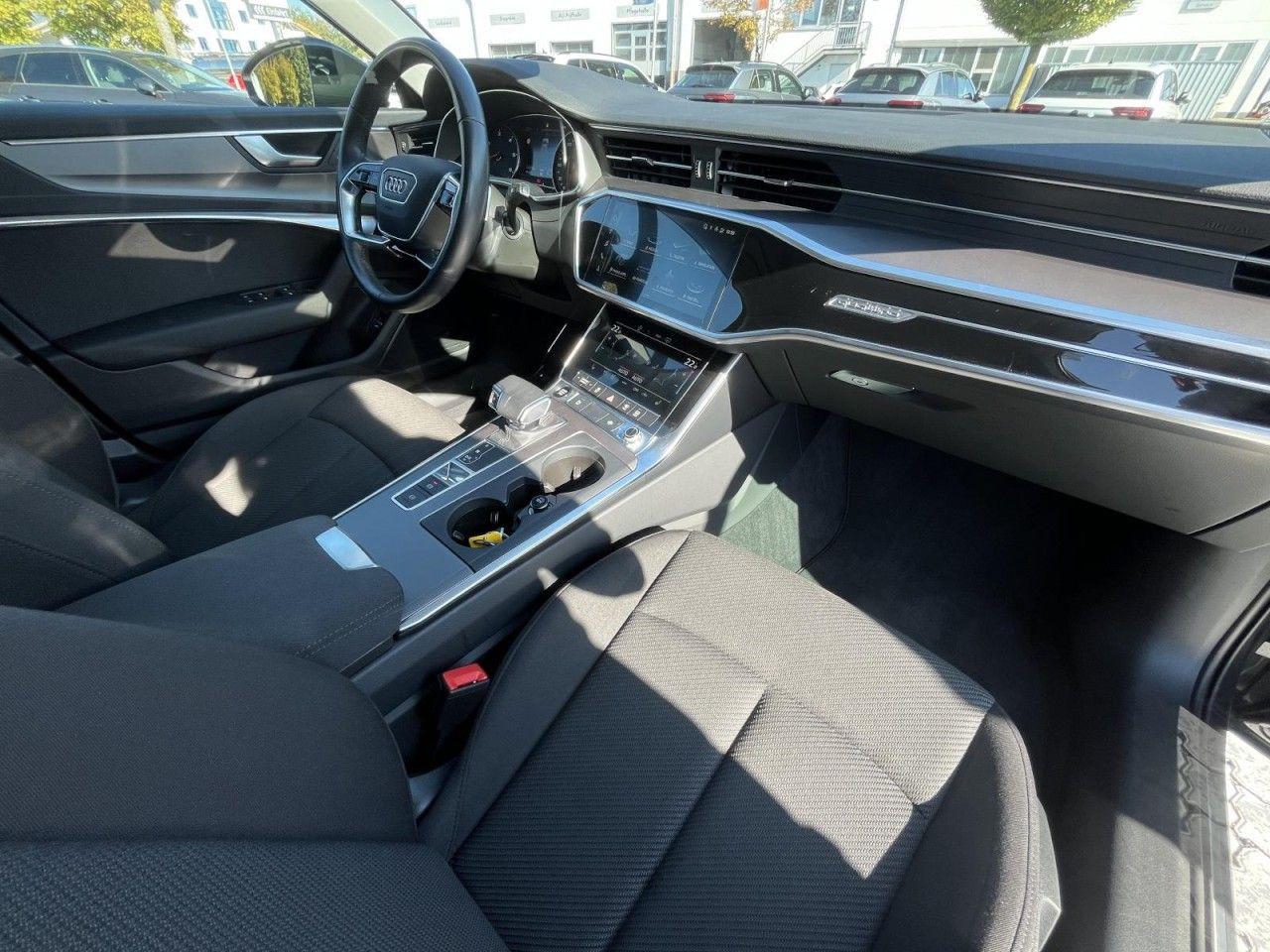 A6 Avant 40 TDI quattro S tronic (LED+ACC+AHK)