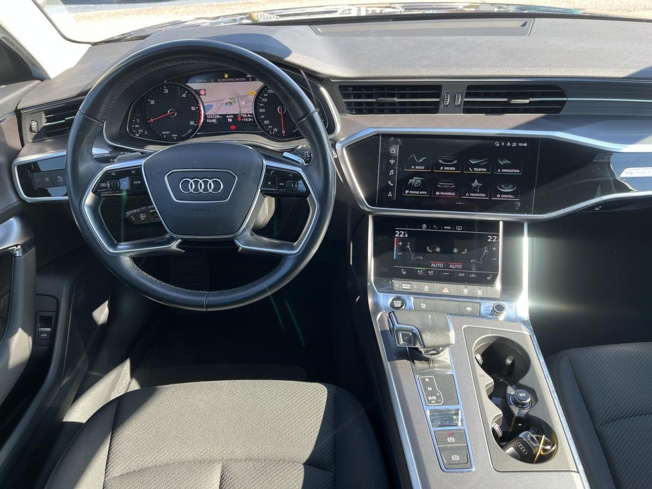A6 Avant 40 TDI quattro S tronic (LED+ACC+AHK)