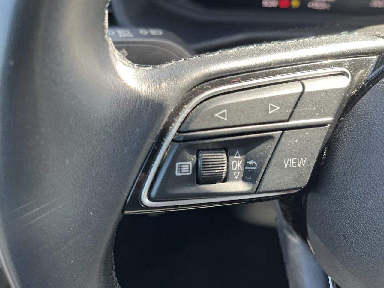 A1 Sportback 1.0 TFSI Advanced S-Tronic (LED,Sounds.)