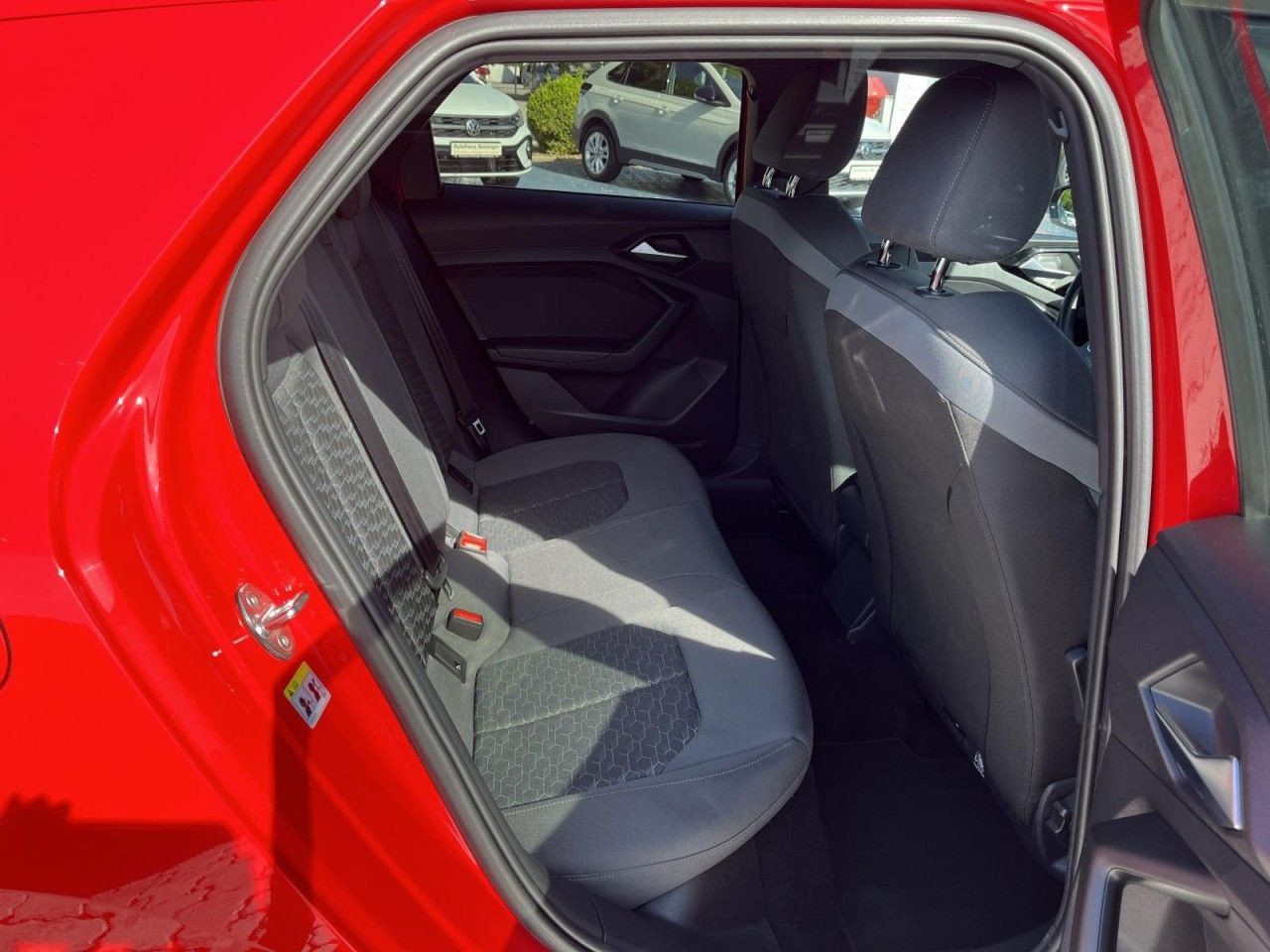 A1 Sportback 1.0 TFSI Advanced S-Tronic (LED,Sounds.)