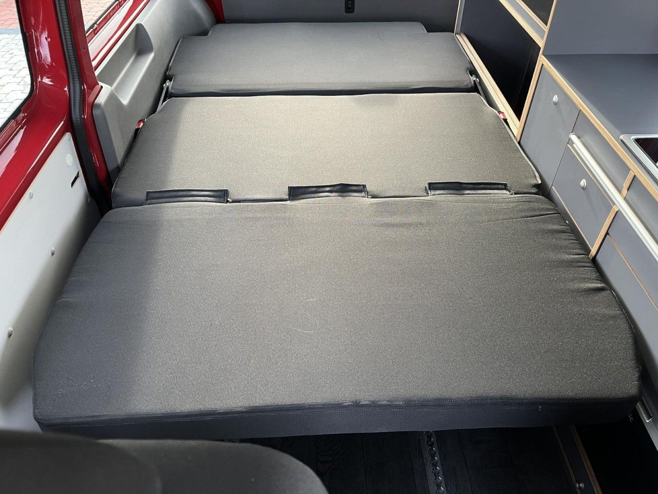 Transporter Kombi Smart Tourer 2,0 DSG TDI (Aufstelldach+Küche)