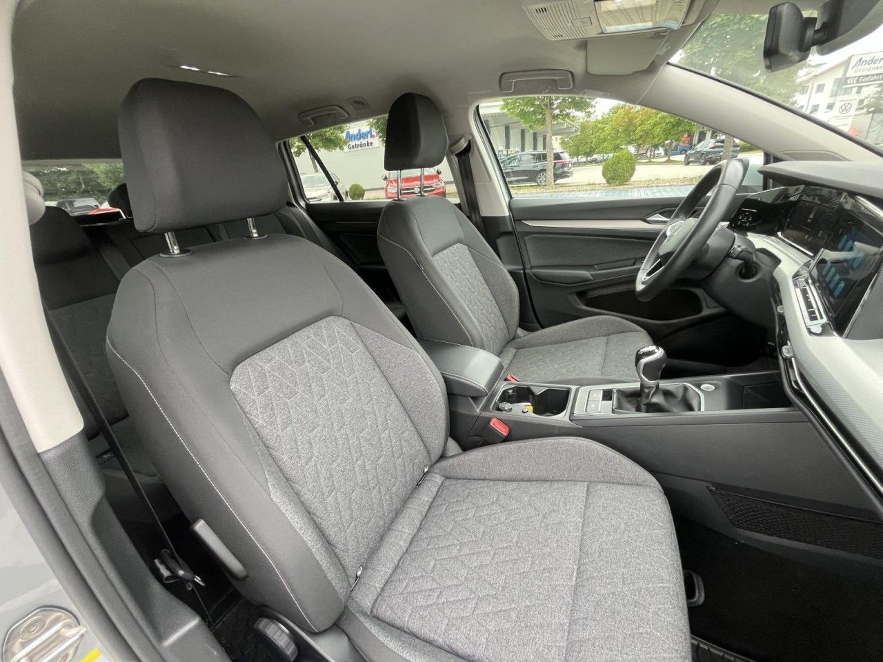Golf VIII Variant 1.5 TSI Move (LED+NAVI+APP+Standh.)