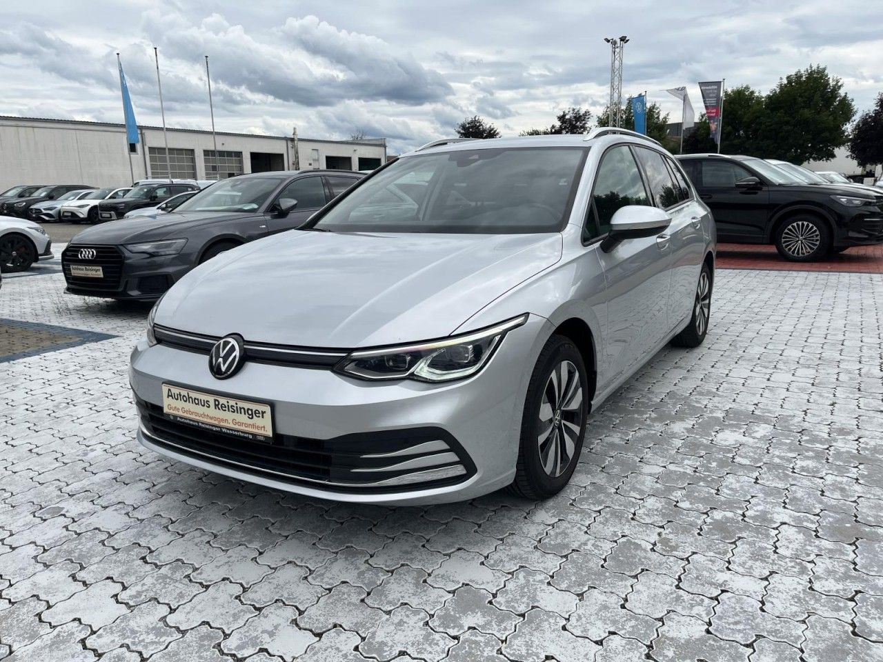 Golf VIII Variant 1.5 TSI Move (LED+NAVI+APP+Standh.)