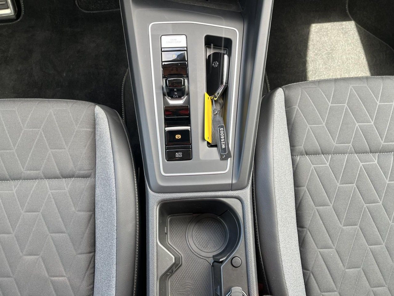 Golf VIII GOAL 2.0 TDI DSG (LEDPlus+NAVI+APP+AHK+ACC+RearView)