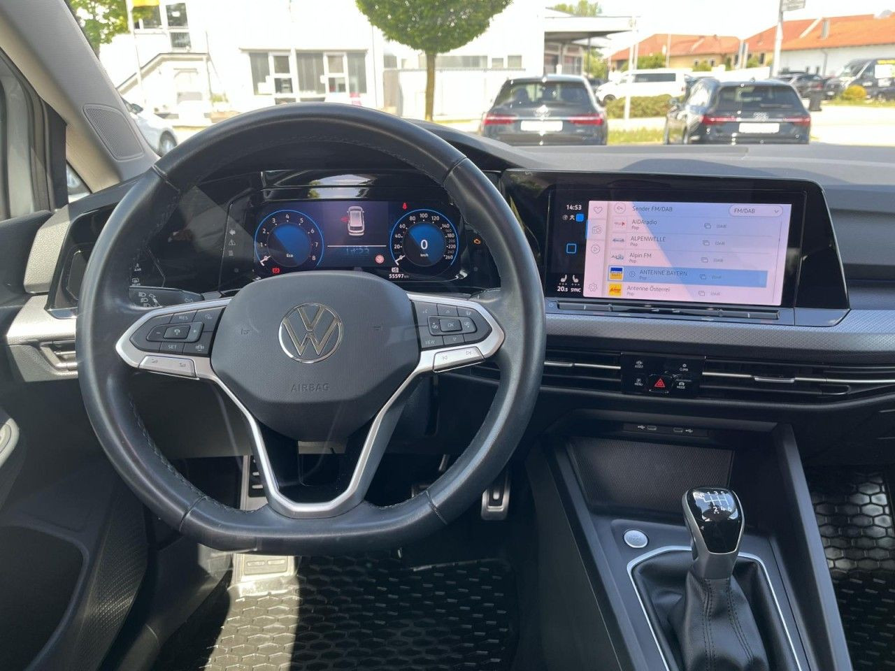 Golf VIII Variant 1,5 TSI Active (NAVI+LED+APP+SH+Standh.)