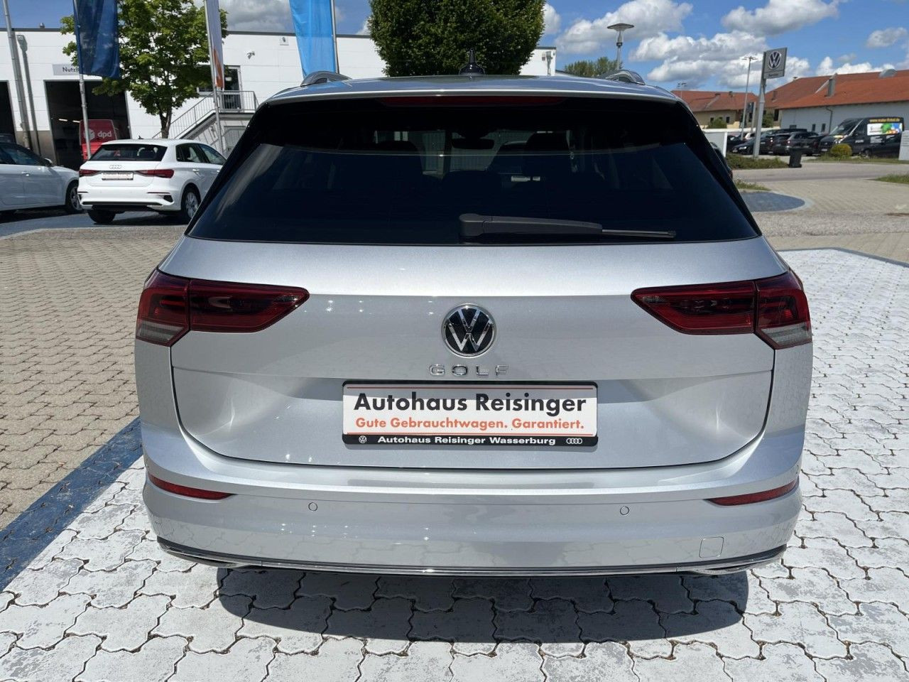 Golf VIII Variant 1,5 TSI Active (NAVI+LED+APP+SH+Standh.)