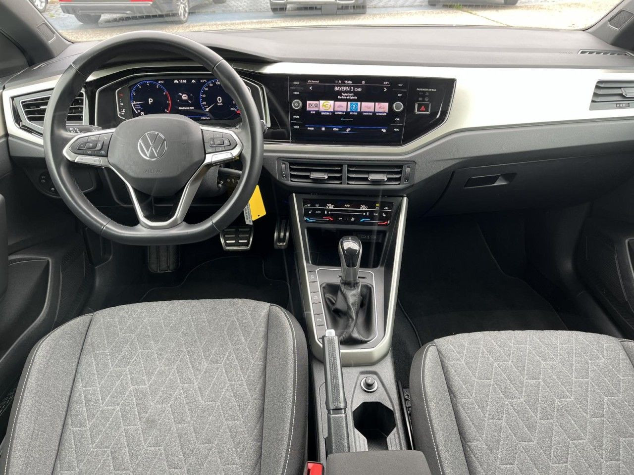 Taigo 1.0 TSI Move DSG (IQLight+NAVI+APP+AHK+ACC+RearView)