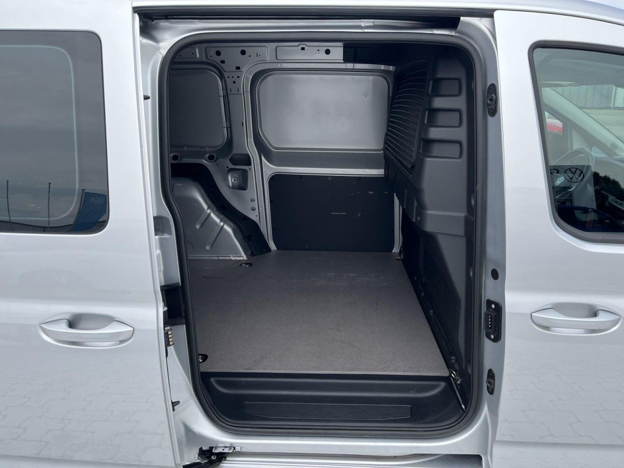 Caddy Cargo Maxi 1.5 TSI (Navi, Sitzhzg., LED)