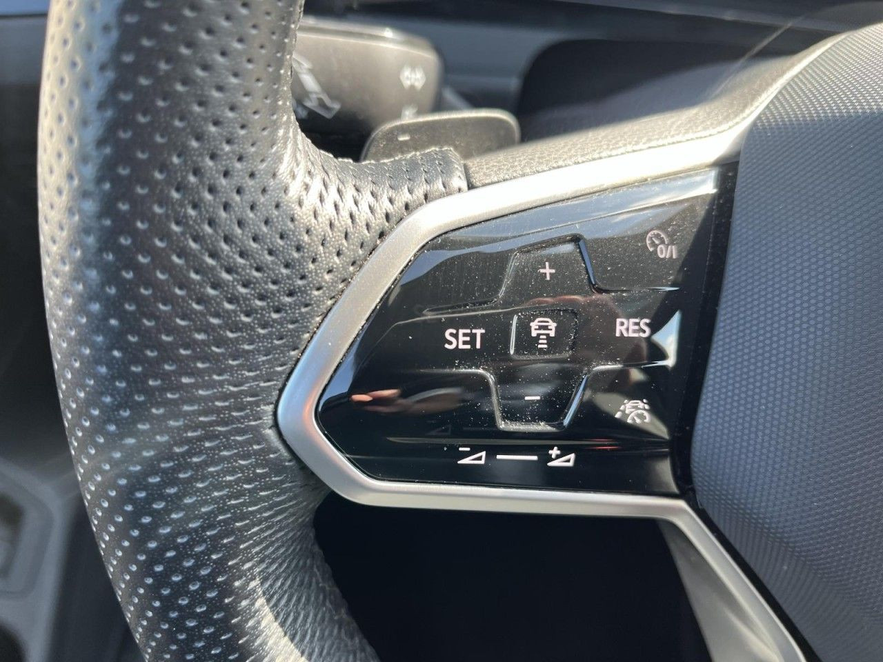 Arteon Shootingbrake 2.0 TSI R-Line (Matrix+Panorama+AHK)