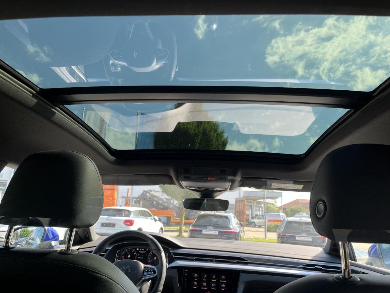 Arteon Shootingbrake 2.0 TSI R-Line (Matrix+Panorama+AHK)