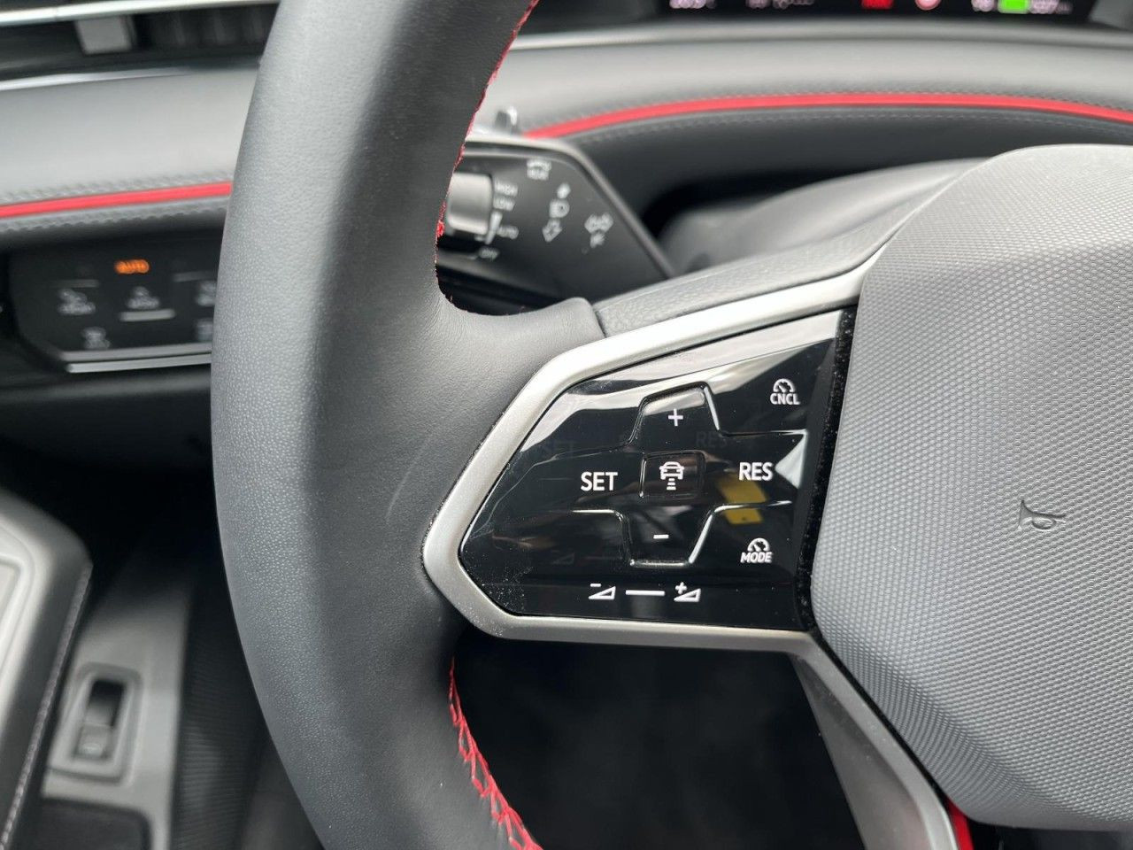 ID.7 Tourer GTX 4Motion (AreaView+AHK+HeadUP+HarmanKardon)