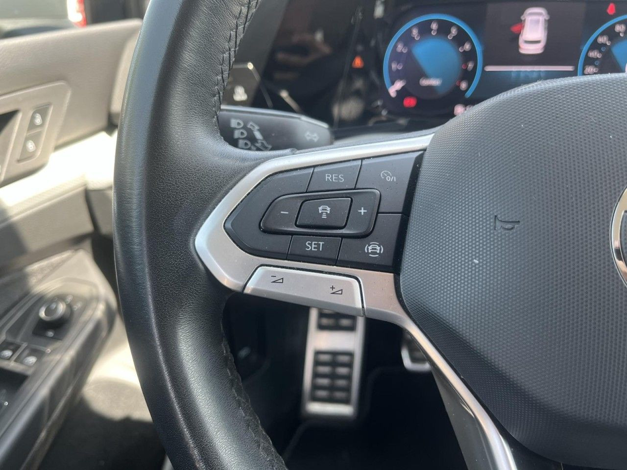 Golf VIII Variant 1.5 TSI Move (LEDPlus+NAVI+APP+RearView)