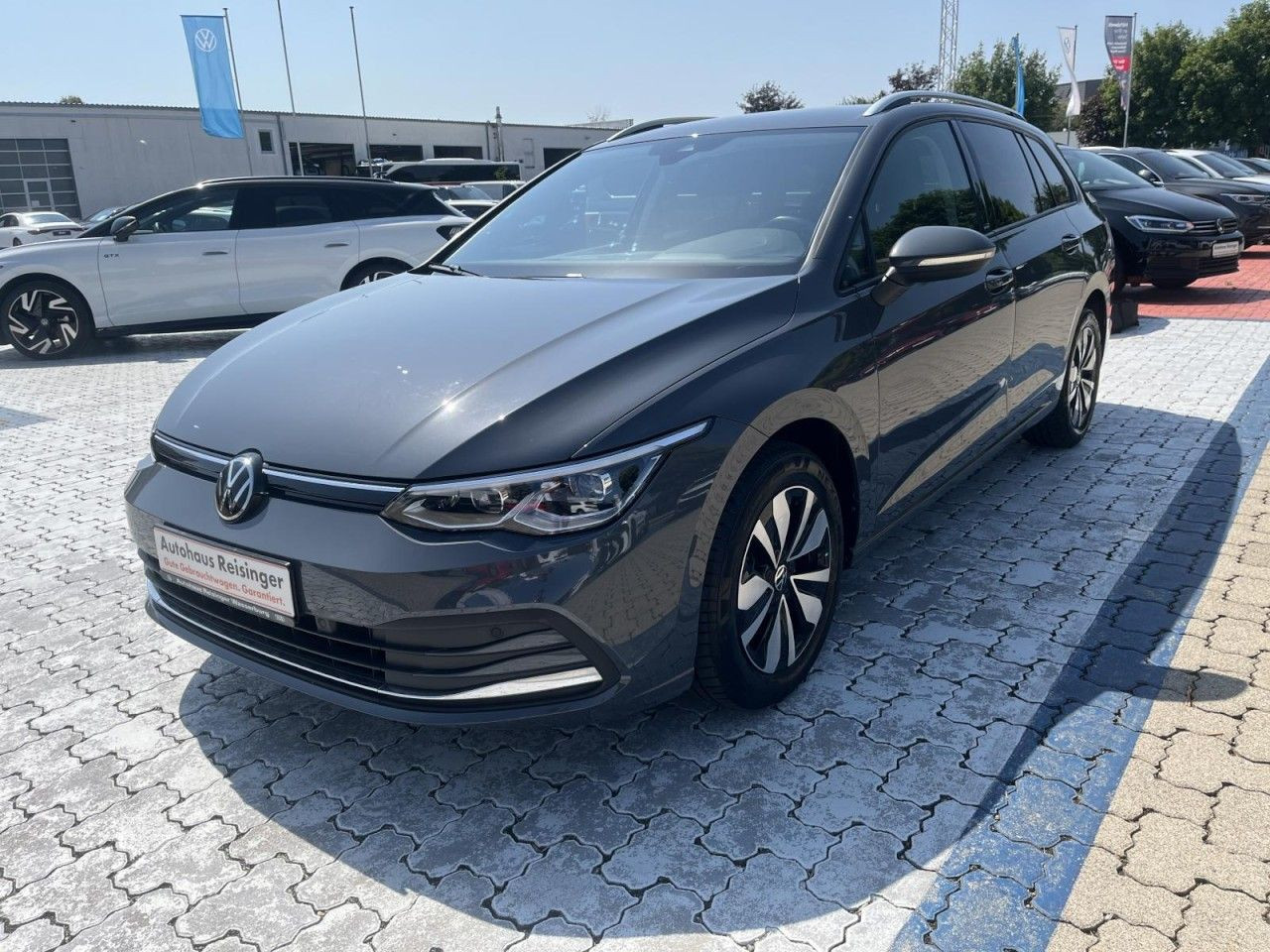 Golf VIII Variant 1.5 TSI Move (LEDPlus+NAVI+APP+RearView)
