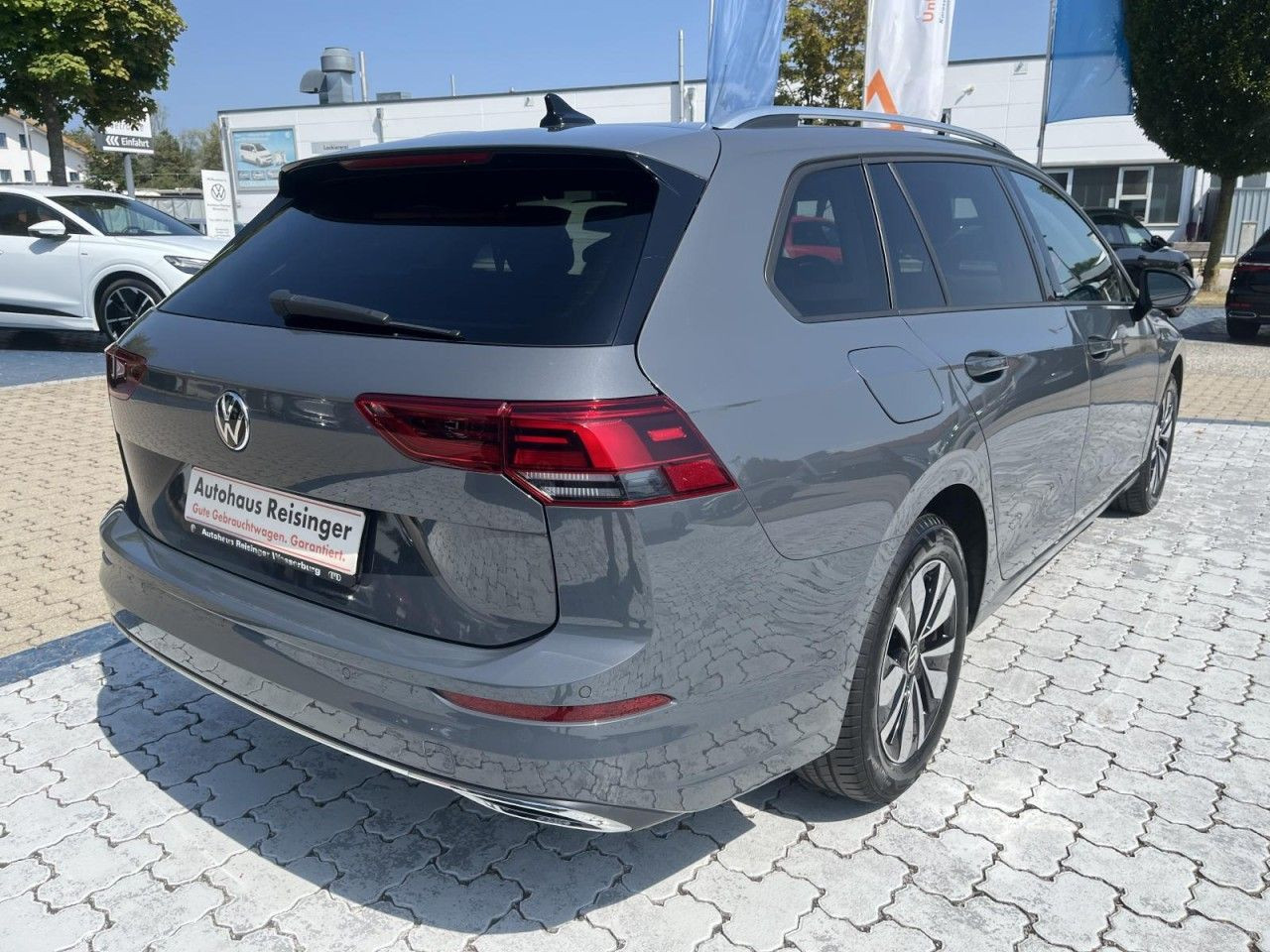 Golf VIII Variant 1.5 TSI Move (LEDPlus+NAVI+APP+RearView)