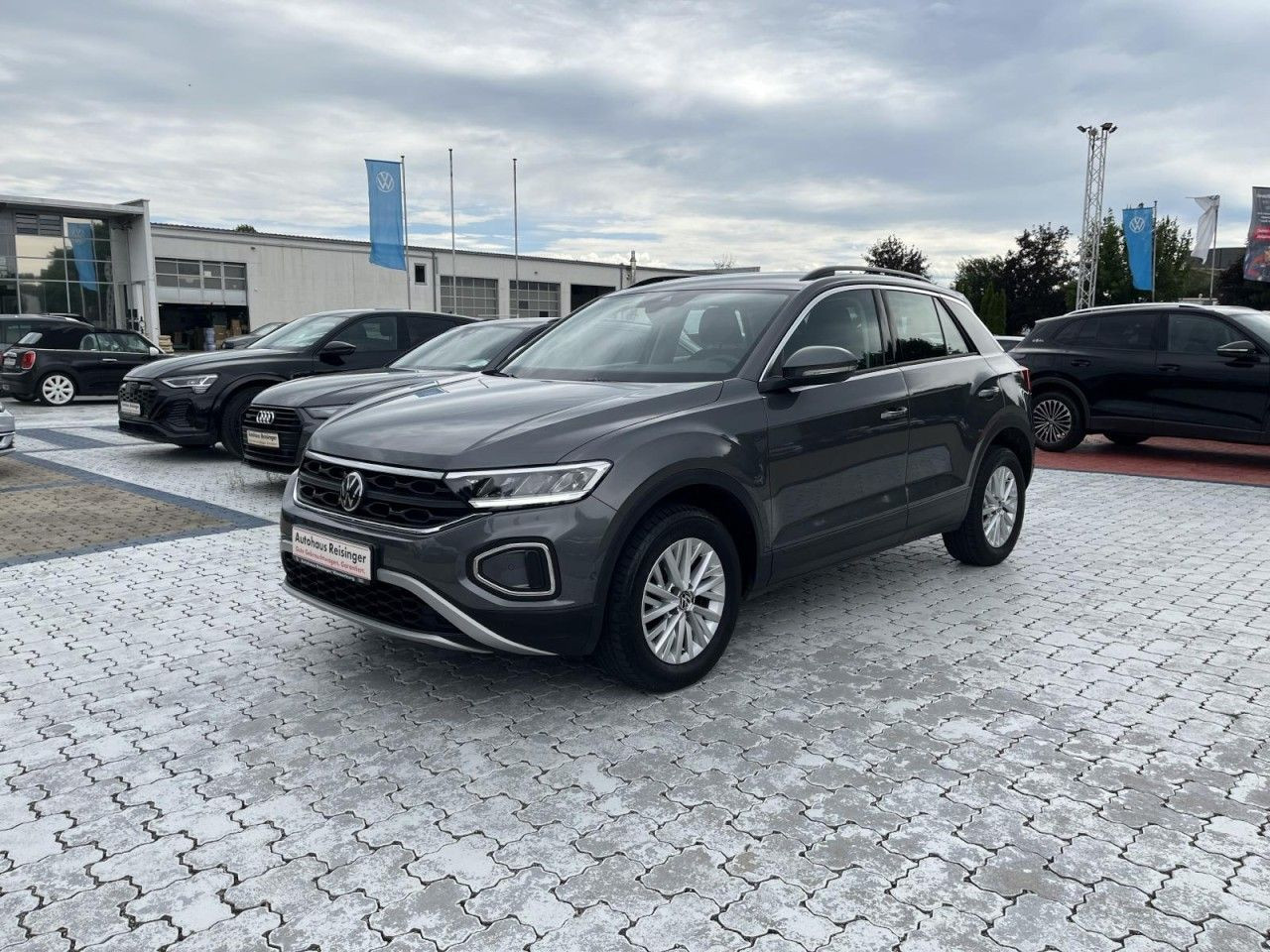 T-Roc 1,5 TSI Life (Navi+AppConnect+DAB+)
