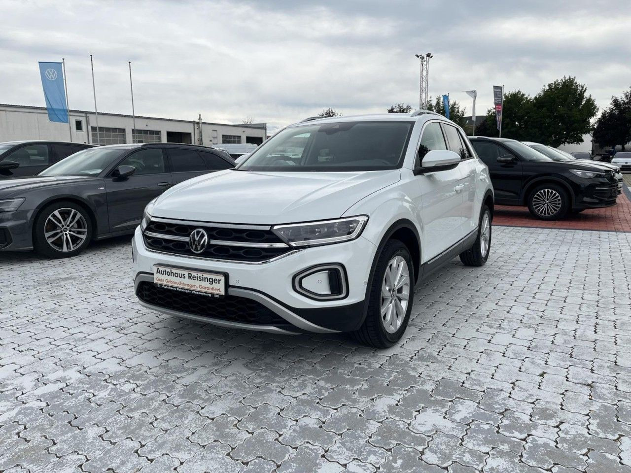 T-Roc 1,5 TSI DSG Style (LED+Klima+ACC+App)