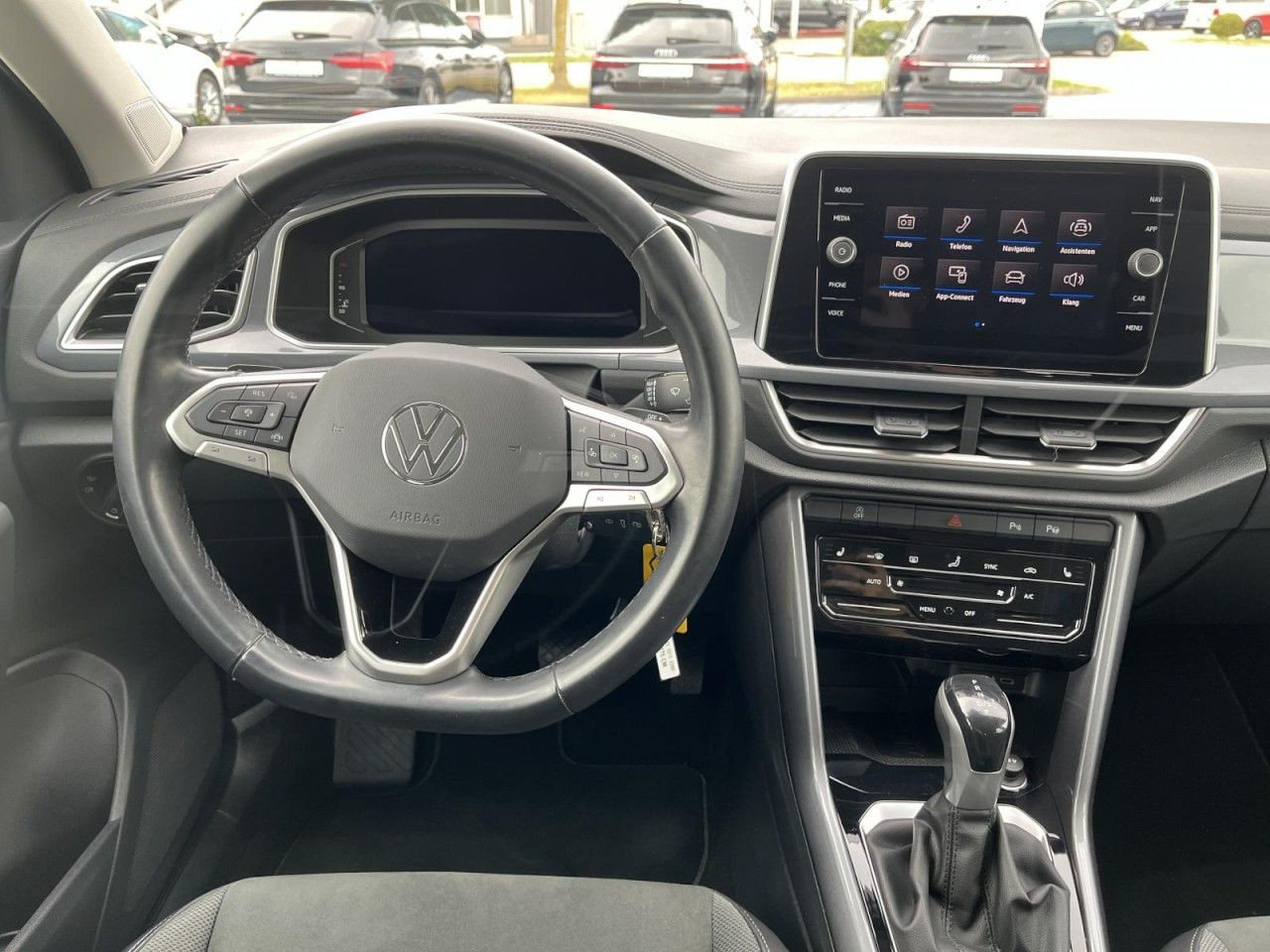 T-Roc 1,5 TSI DSG Style (LED+Klima+ACC+App)