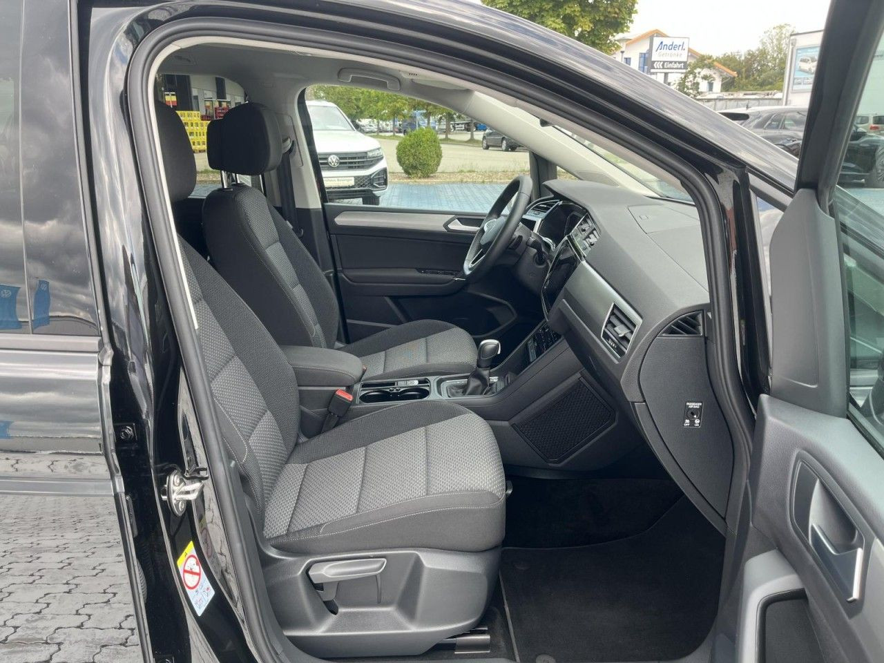 Touran 2,0 TDI DSG Comfortline (LED+Sitzhzg.+RearView)