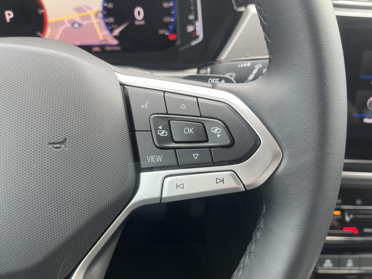 Touran 2,0 TDI DSG Comfortline (LED+Sitzhzg.+RearView)