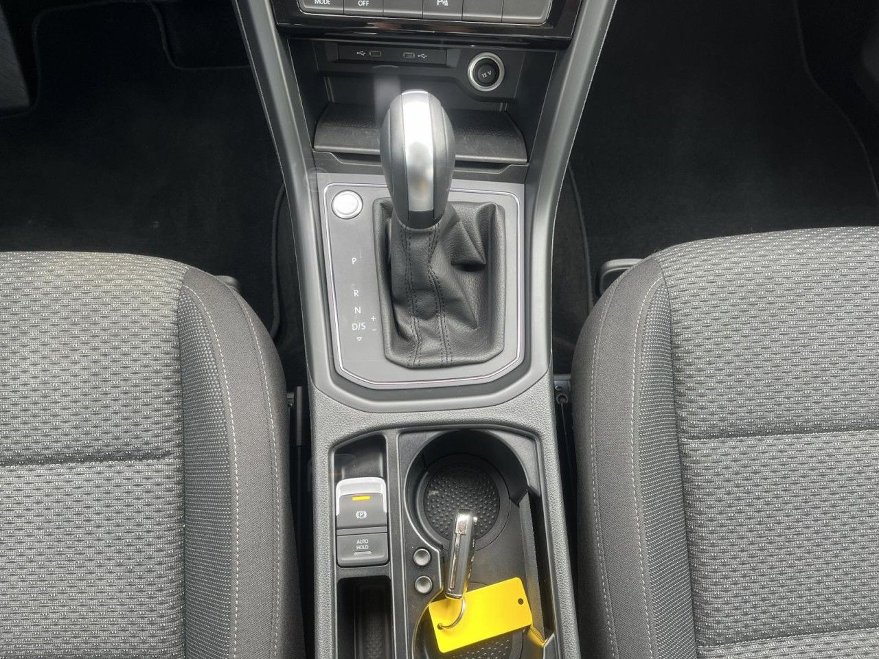 Touran 2,0 TDI DSG Comfortline (LED+Sitzhzg.+RearView)
