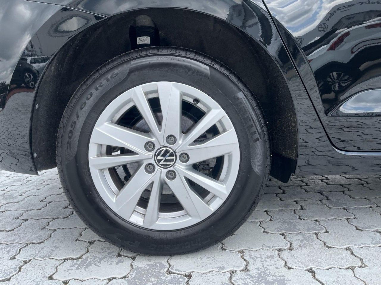 Touran 2,0 TDI DSG Comfortline (LED+Sitzhzg.+RearView)