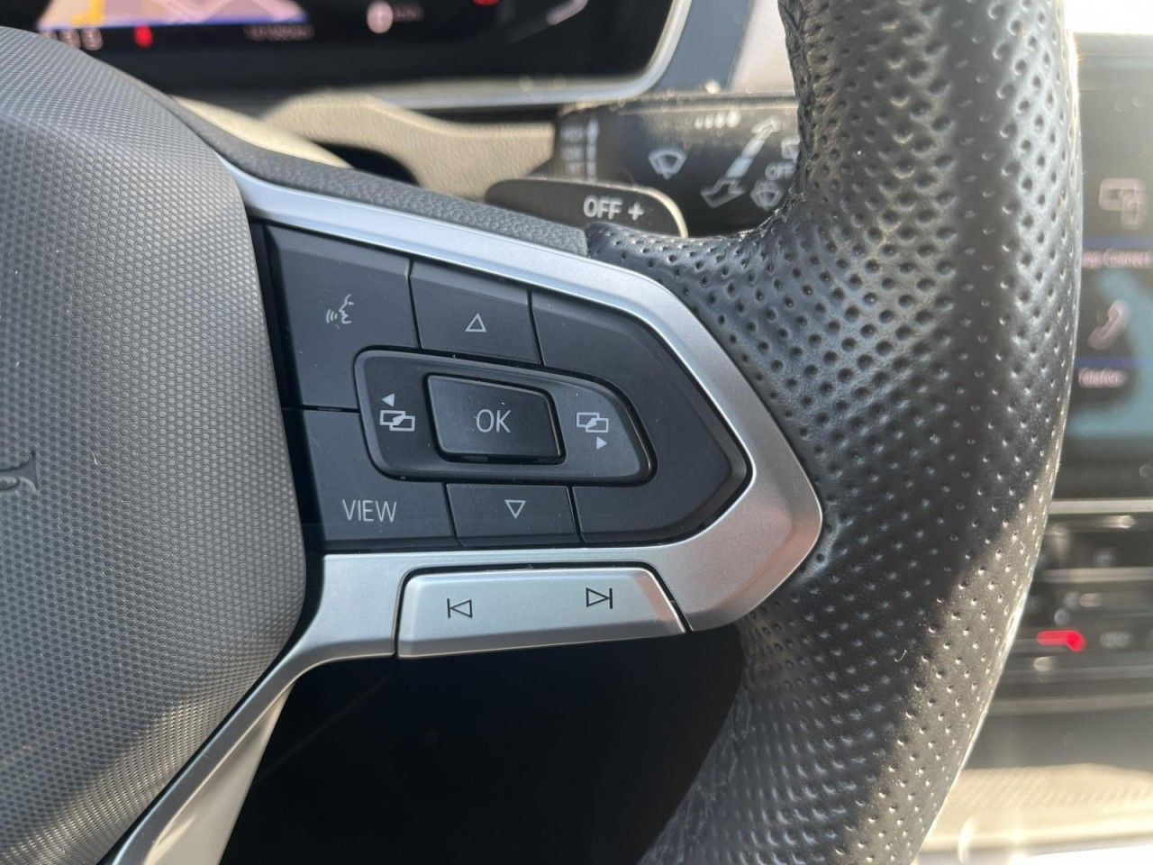 Passat Variant 2.0 TDI Alltrack 4Motion DSG (MatrixLED+NAVI+APP+AHK+ACC)