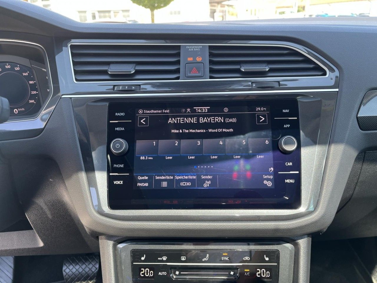 Tiguan 1.5 TSI Elegance DSG (MatrixLED+APP+NAVI+AHK+Panor.+Standh.+RearView)