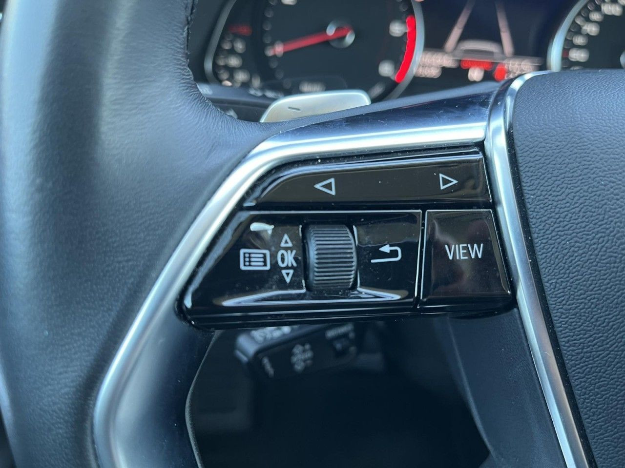 A6 Avant 40 2.0 TDI S tronic quattro (Navi+LED+PDC)