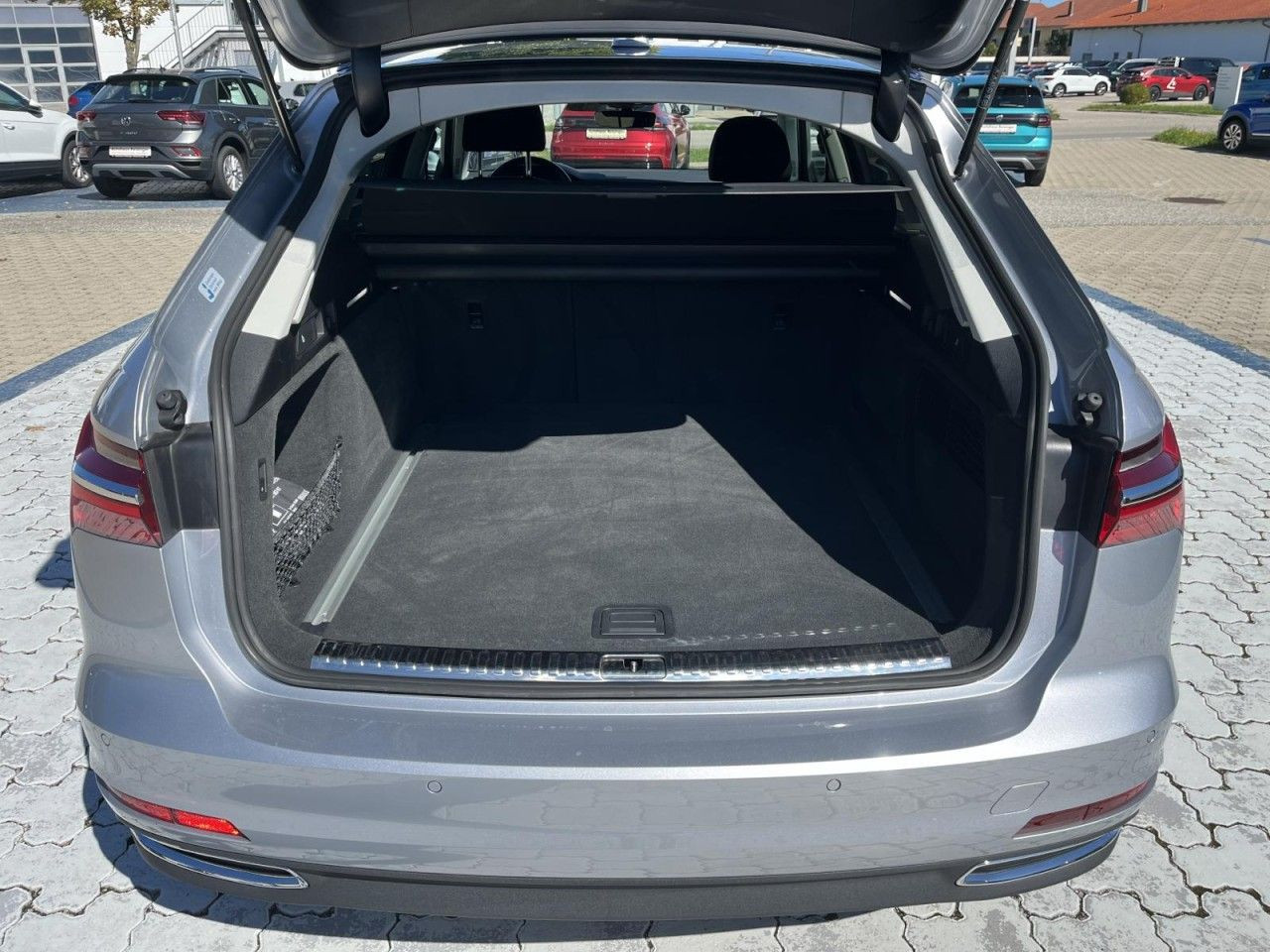 A6 Avant 40 2.0 TDI S tronic quattro (Navi+LED+PDC)
