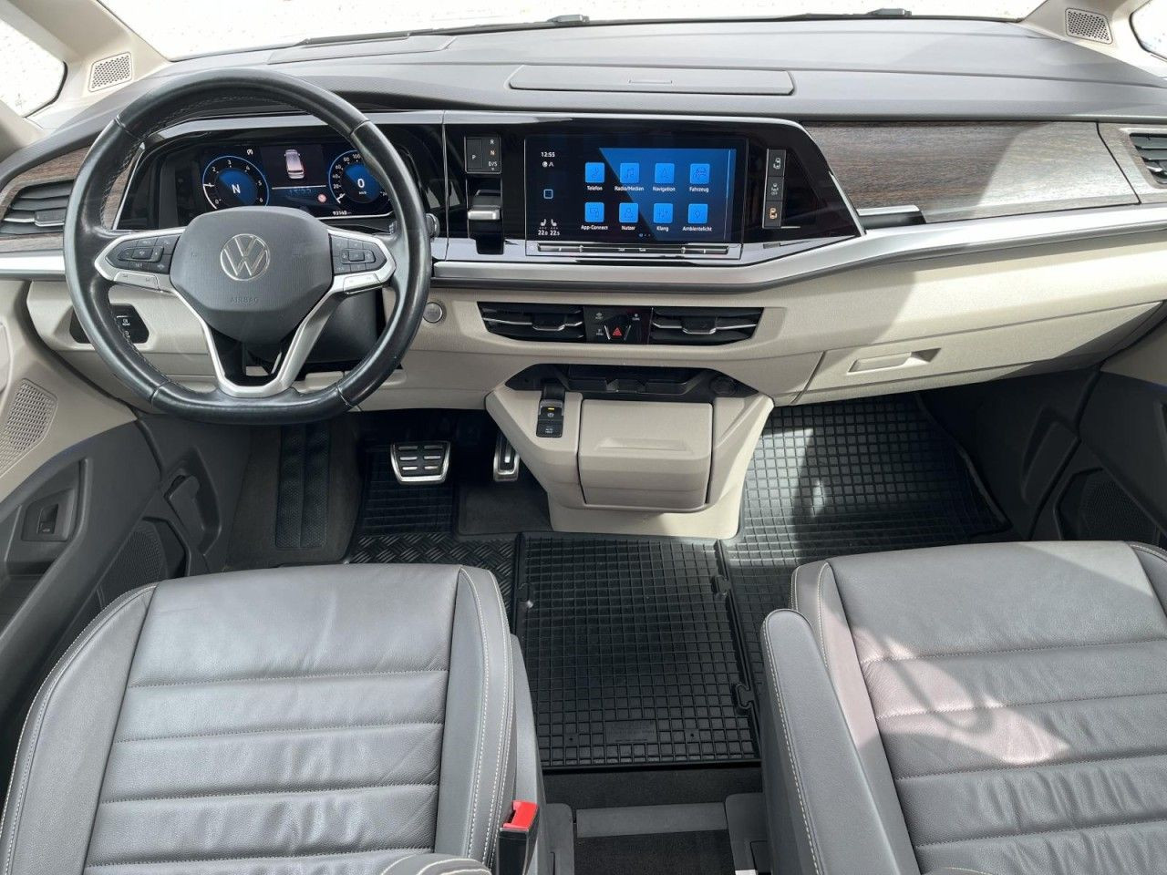 T7 Multivan 2.0 TDI DSG Style (Leder+STH+AHK+Head-Up)
