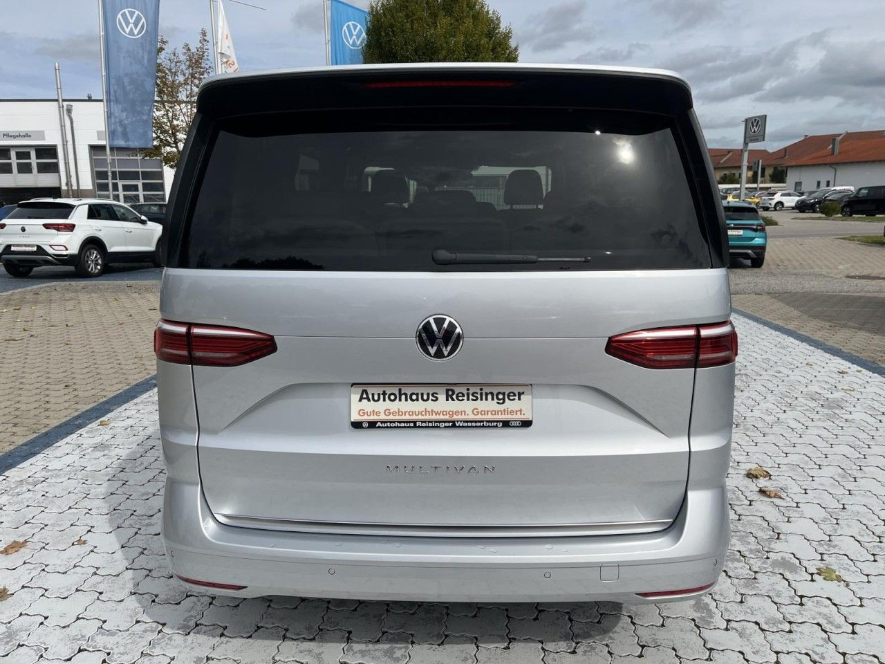 T7 Multivan 2.0 TDI DSG Style (Leder+STH+AHK+Head-Up)