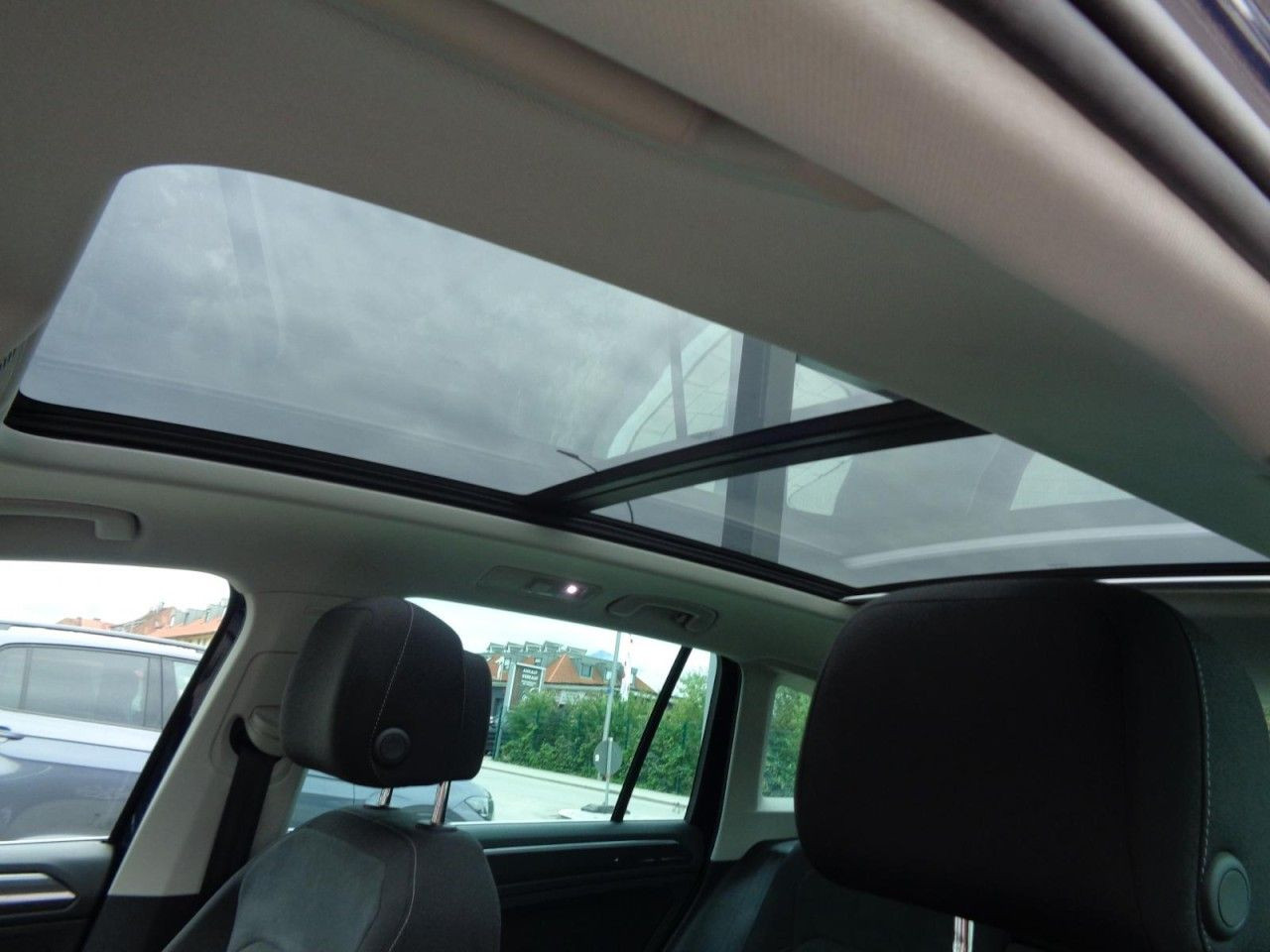 Tiguan 2.0 TDI 4Motion Highline (LED, Pano, Navi, AID, PDC)