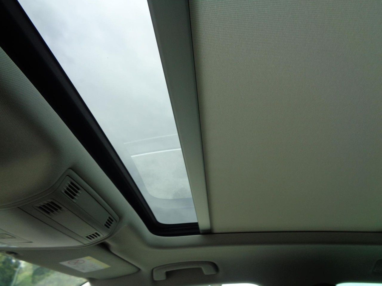 Tiguan 2.0 TDI 4Motion Highline (LED, Pano, Navi, AID, PDC)