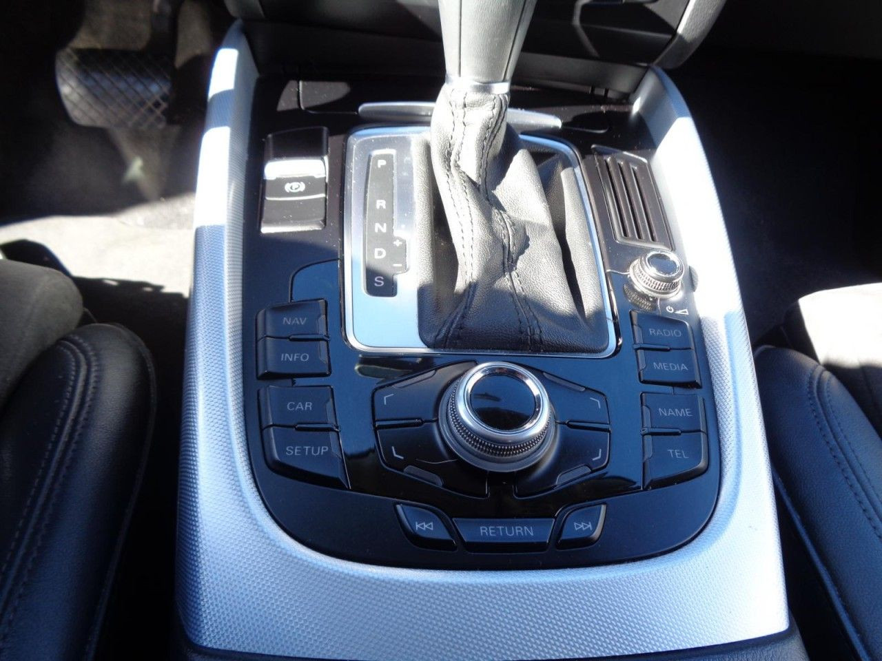 Q5 2.0 TDI 125 kW quattro Händler/ Export