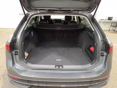 Passat Variant 1.5 eTSI Business DSG (LED+NAVI+APP+AHK+ACC+RearView)