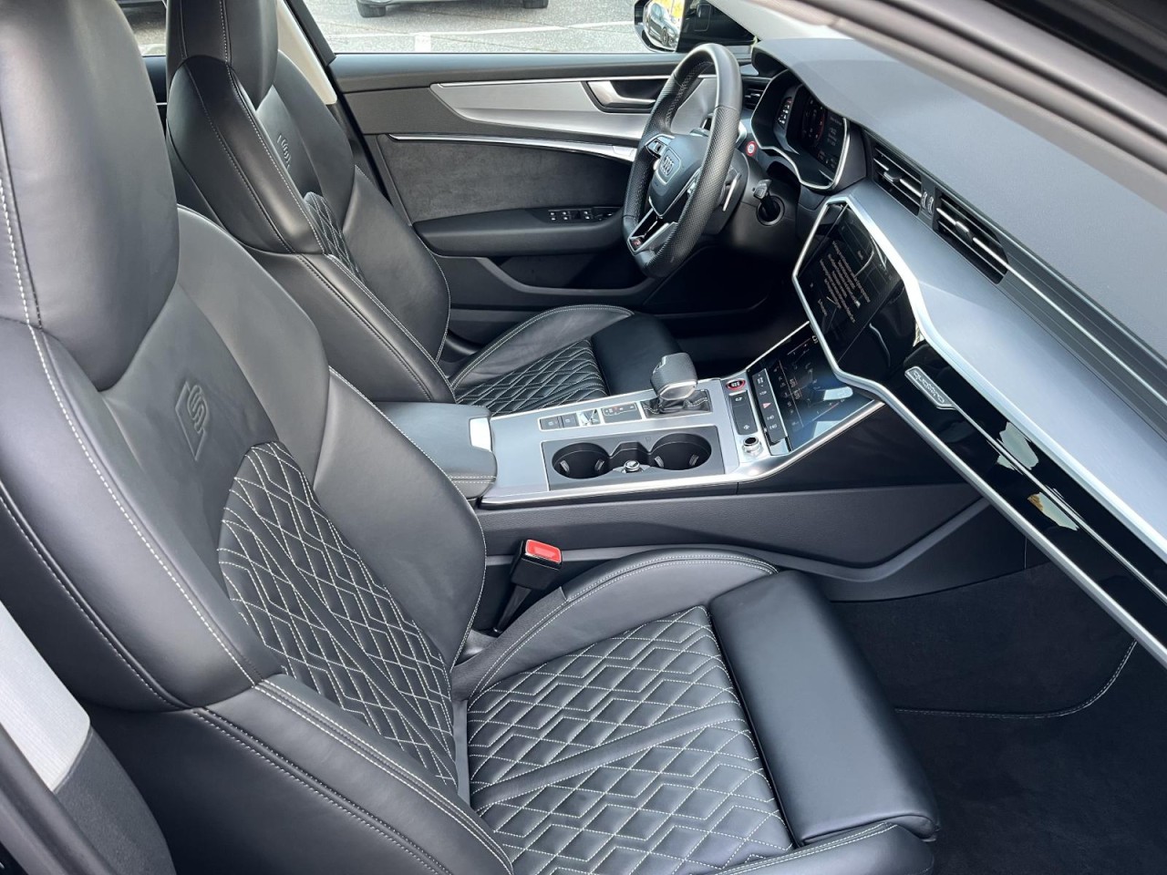 S6 Avant 3,0 TDI tiptronic (MatrixLED+Kamera+OptikPaket)