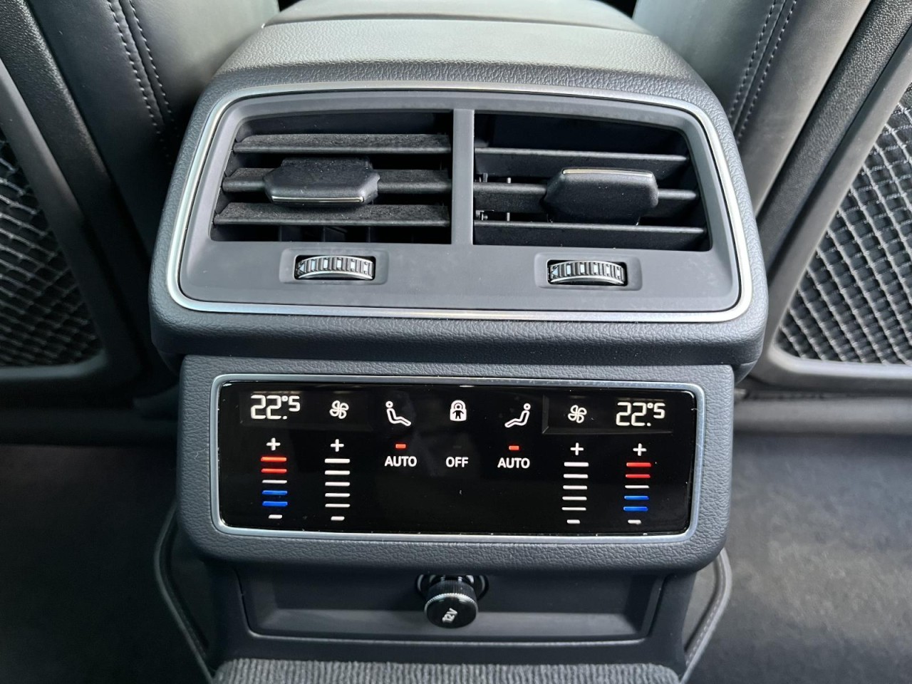 S6 Avant 3,0 TDI tiptronic (MatrixLED+Kamera+OptikPaket)